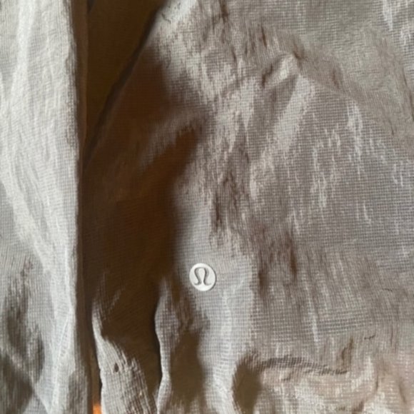 Lululemon Jacket Clear Intention Cropped Black Ladies Size 4 NWT - Picture 9 of 16